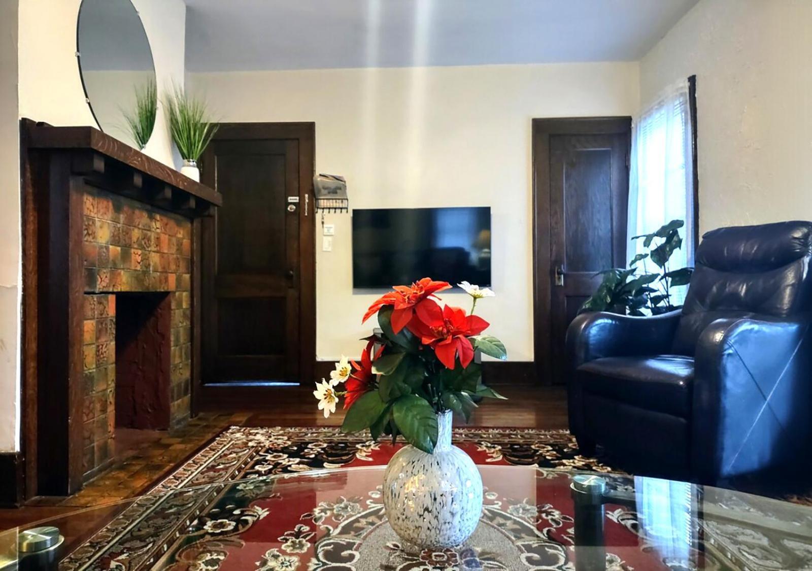 אירי Spacious Frontier Park Apartment מראה חיצוני תמונה