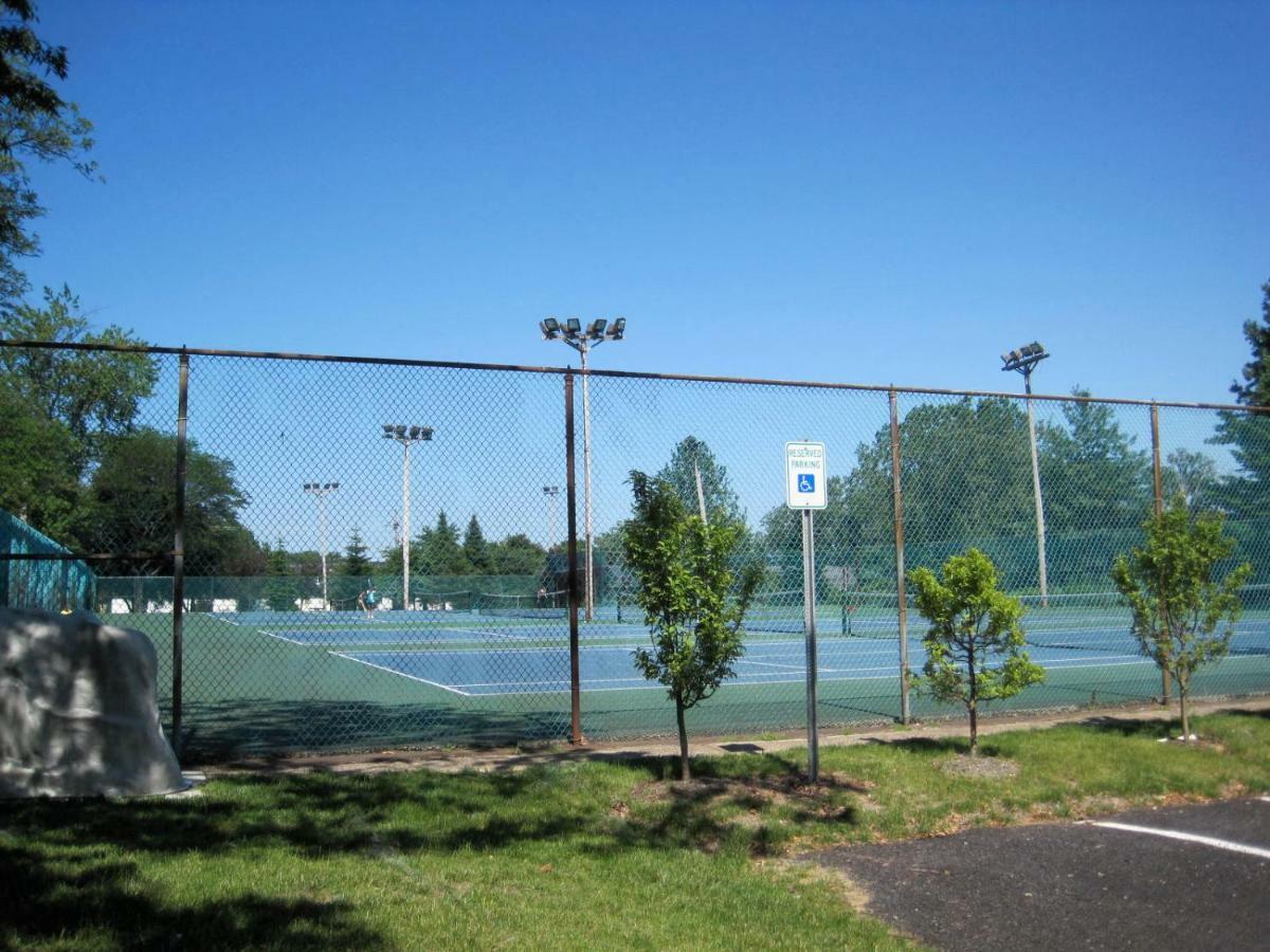 אירי Spacious Frontier Park Apartment מראה חיצוני תמונה
